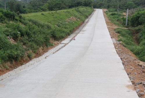 市交通運(yùn)輸局 縣道753線陽(yáng)春段公路改造工程將于下個(gè)月完工