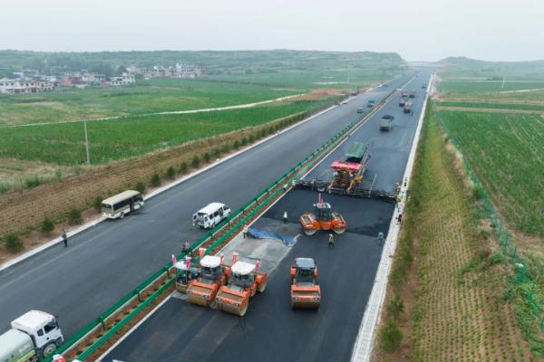 西安外環(huán)高速公路沖刺通車 路橋附屬工程建筑勞務(wù)分包助力建設(shè)新進(jìn)展